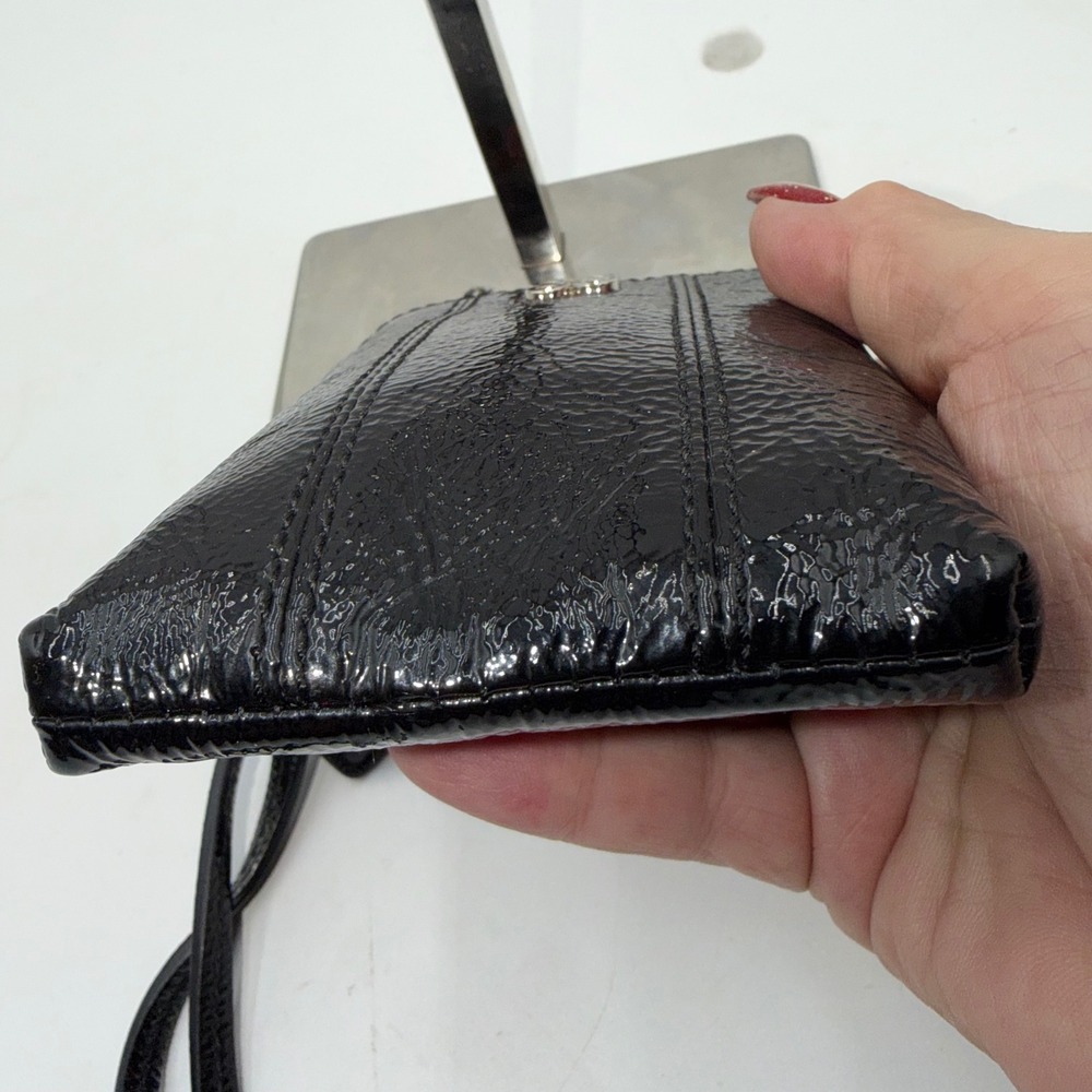 Coach Black Patent Leather Wristlet Phone Wallet Pouch Bag Charm - Picture 4 of 9